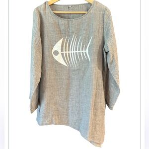 Grey Lightweight Fishbone Tunic Women’s Top with quarter length sleeve/ size XL